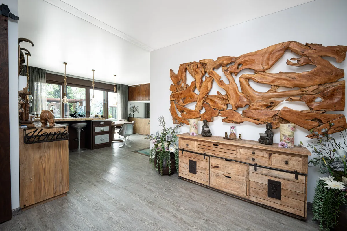 00b15c43-b993-41ea-bfd5-5e4c997e0e3b