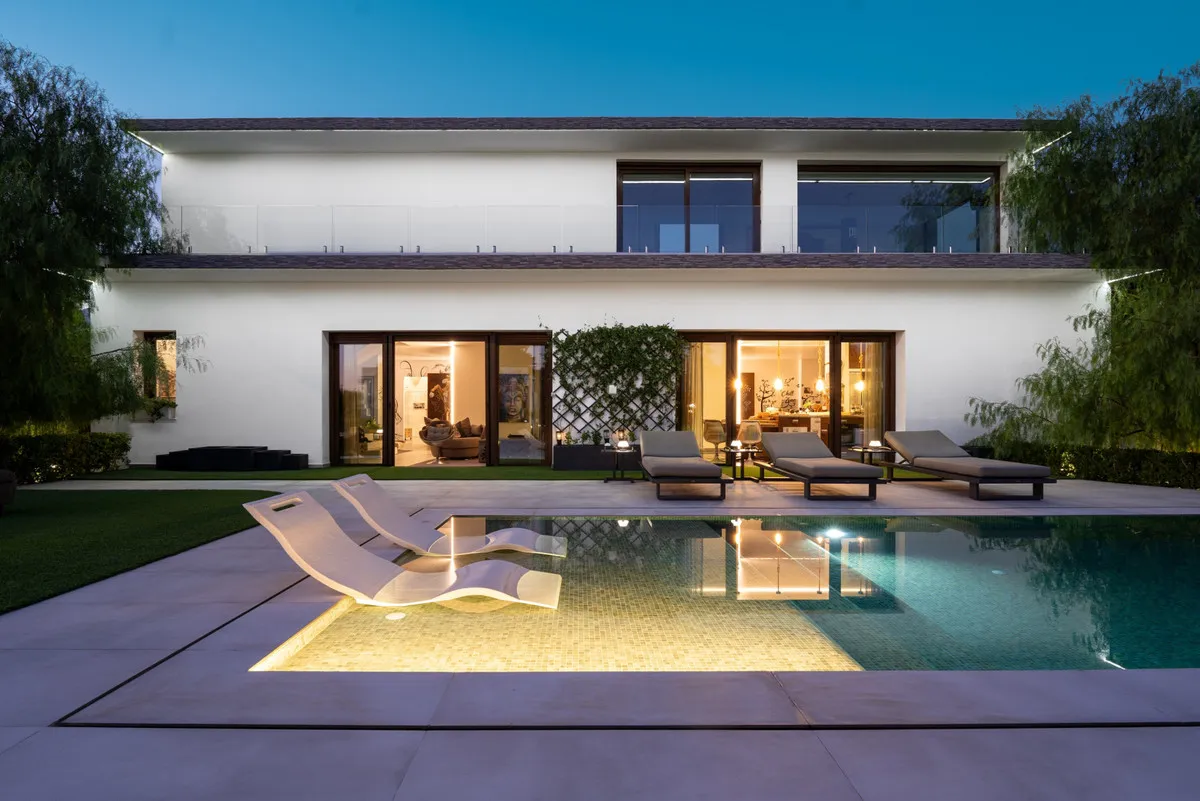 58f7c833-4367-47bc-be43-ec9dc72a30b4