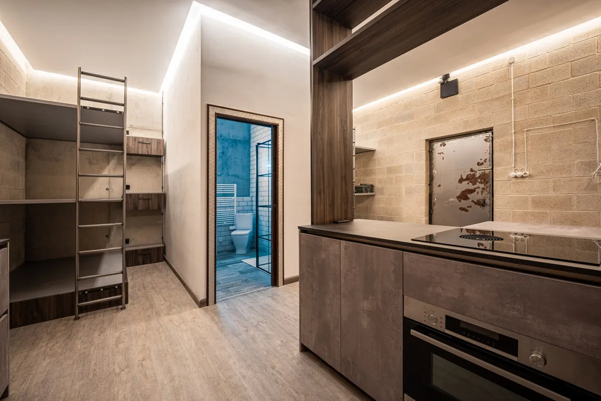 a1d00483-75cc-4684-90b1-d7946ca5a503