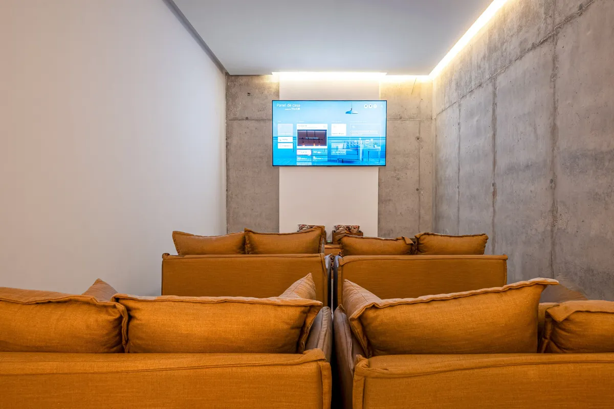 b7c14f95-dae8-45fd-9b0b-f9e135dc5e98