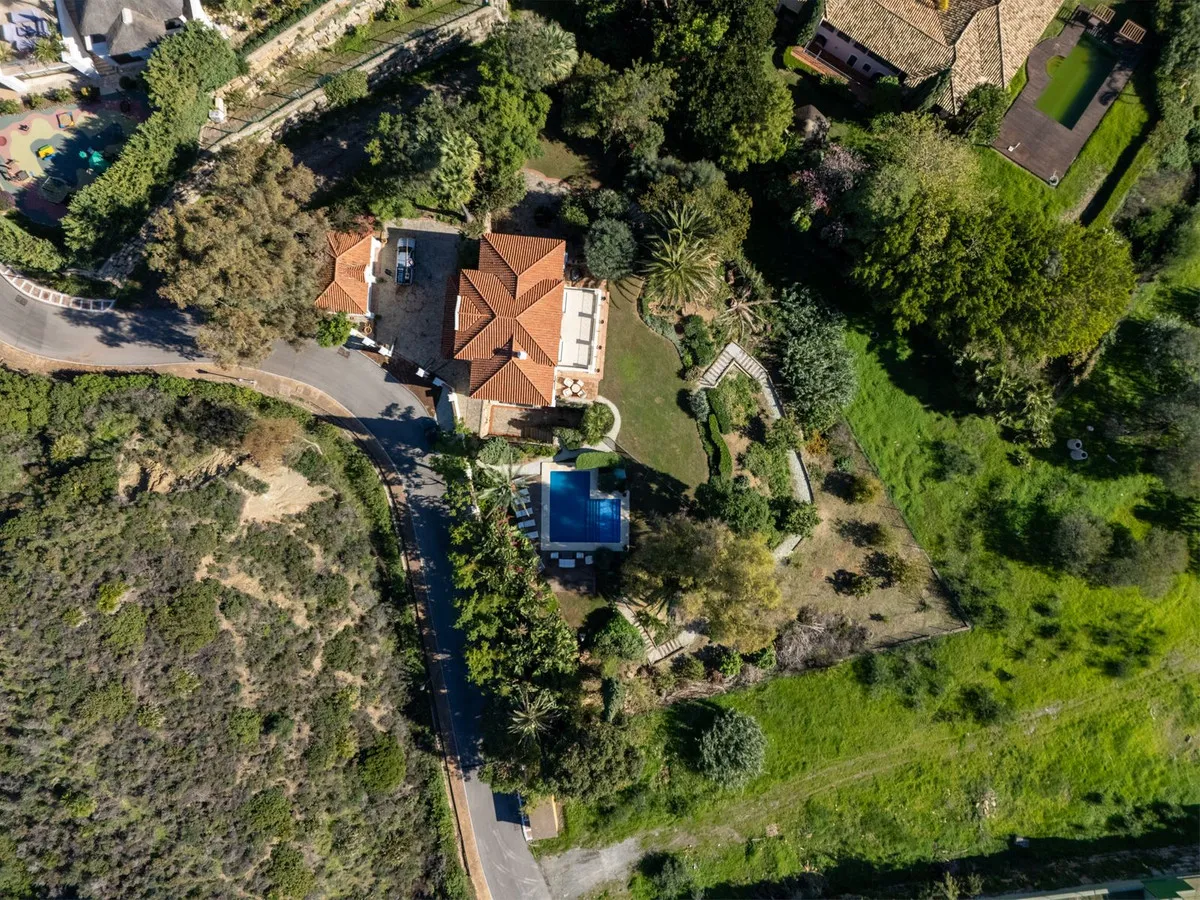 6ca6caa9-281e-4d34-a443-f067194488ac