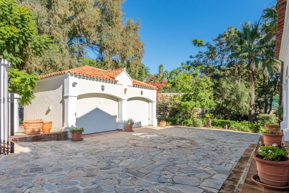 afce23c6-14c3-4779-97bf-b99b272d78ab