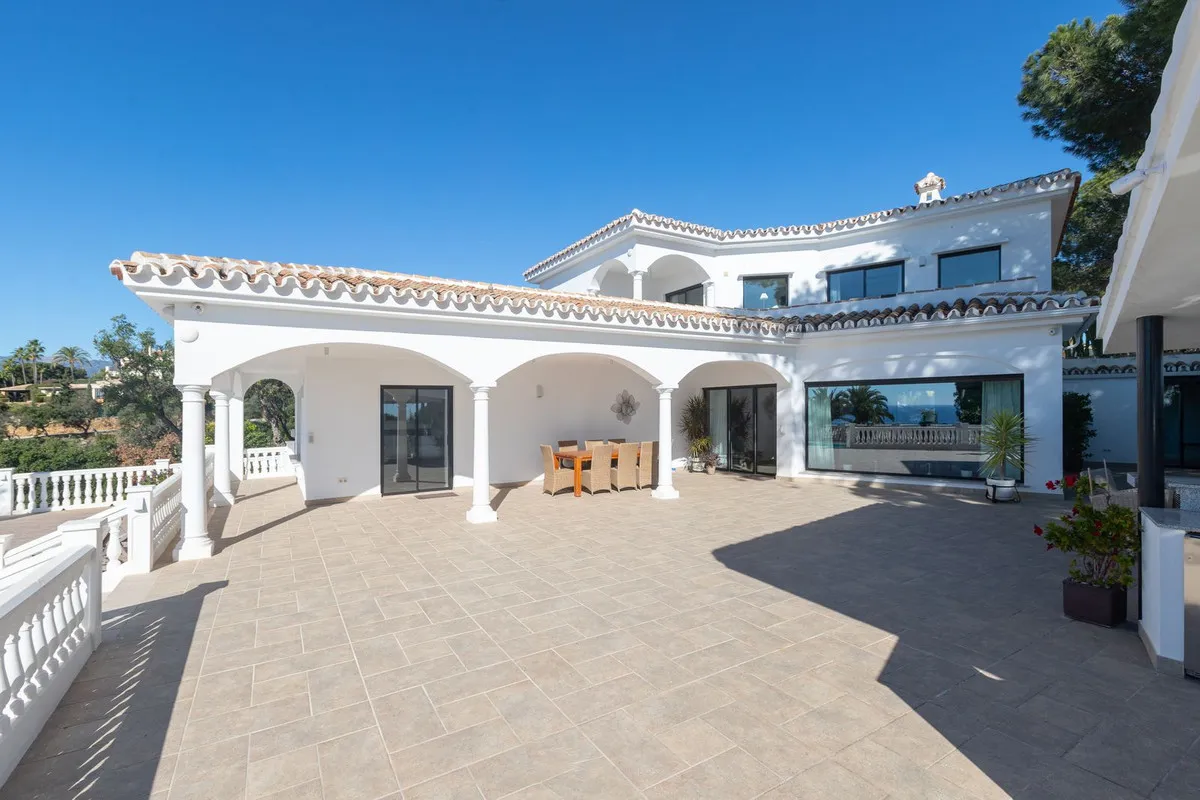 7926d7e5-5402-4106-aa2c-0c6464466baf