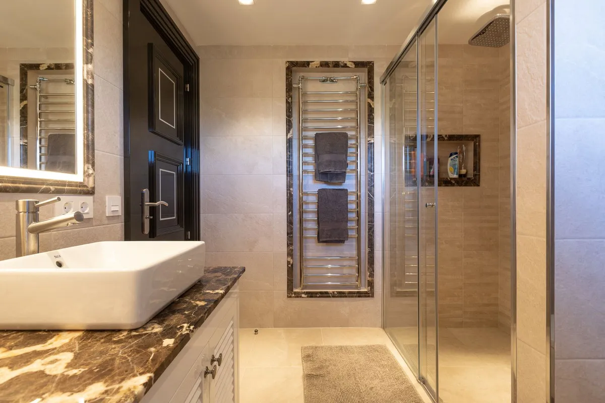 de3193a8-f447-450e-8c08-774efe96058d