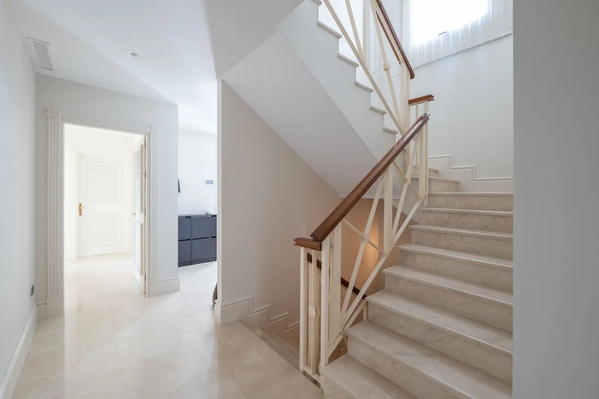 2454ea4b-7236-4631-bed8-710394c19864