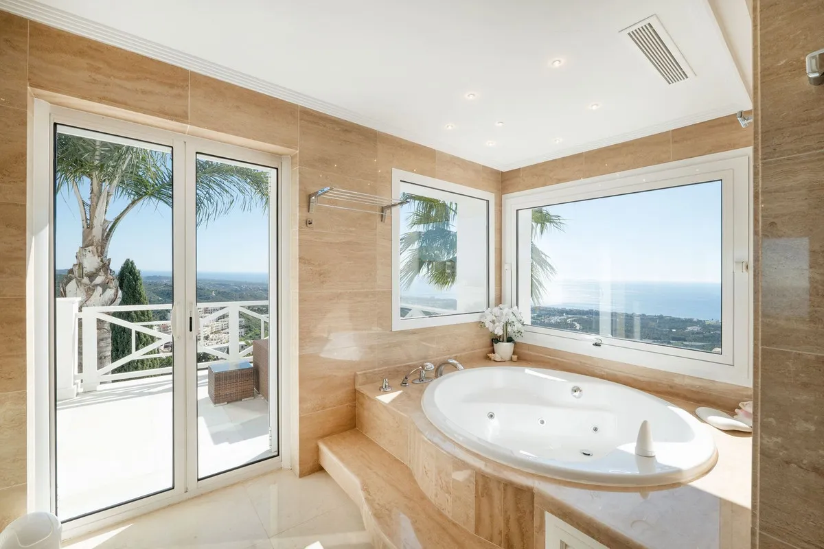 2d3bfafb-dc10-4149-ace1-7bf256075690