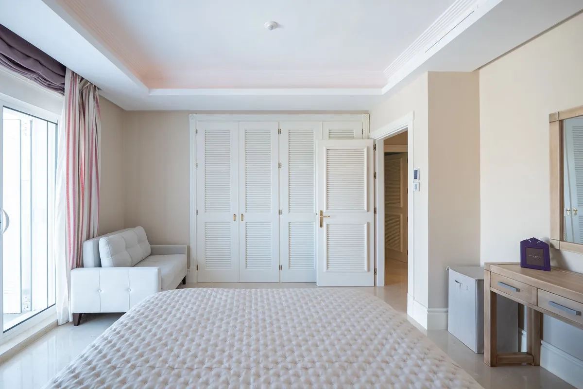 8608b746-74f3-4382-b8a4-9d171a6b5e2e