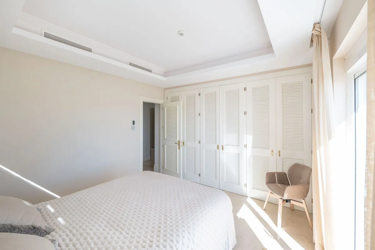 9ed54ddf-73b8-4ab1-a53a-9415d0cd2790