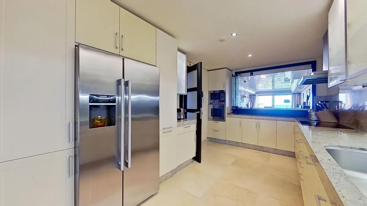 31448bf1-1ca9-414a-b01a-12e8c9a6ae79