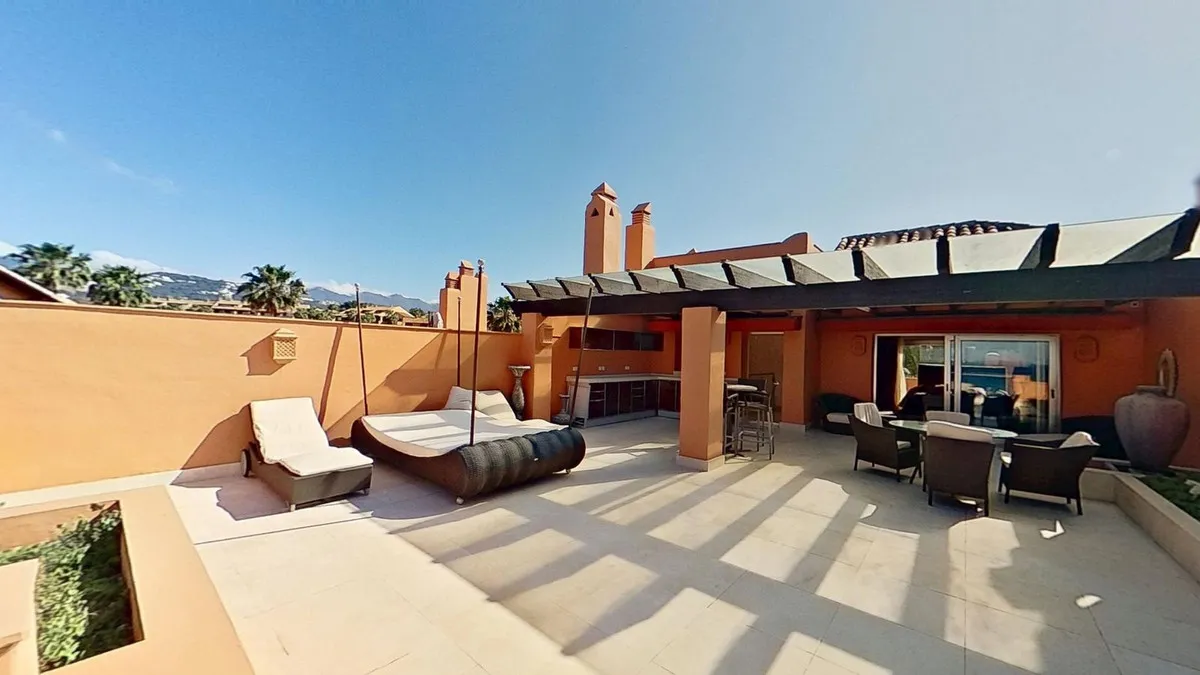 67349ce4-f7c3-472e-98b6-659f97f9f024