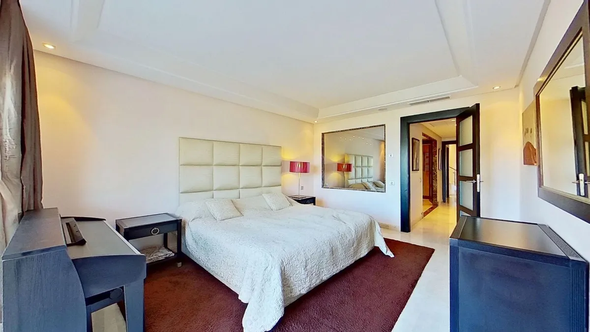 7824f2ff-b212-4fea-abcd-0ee8164c36ec