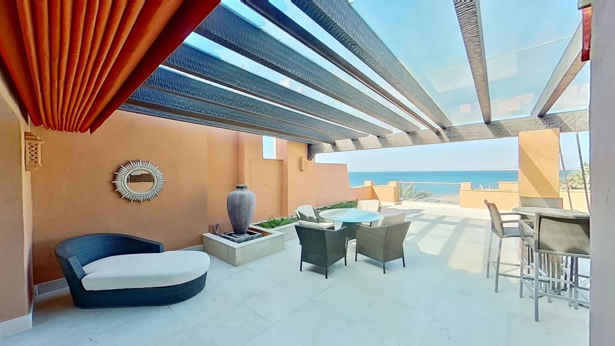 dfd0efe5-4b8b-41e3-b0ee-684a5876d69e