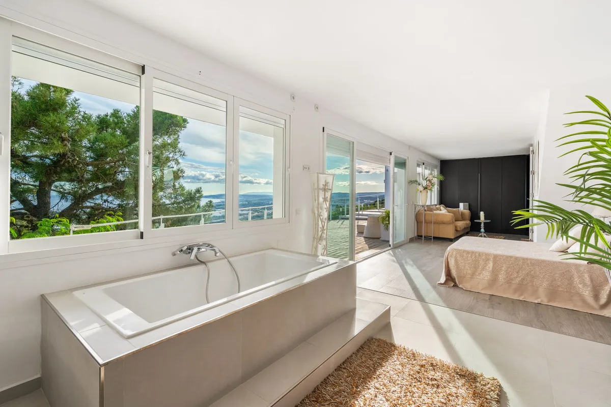 09a4191c-70e2-410f-92f5-dceba1b15d9e