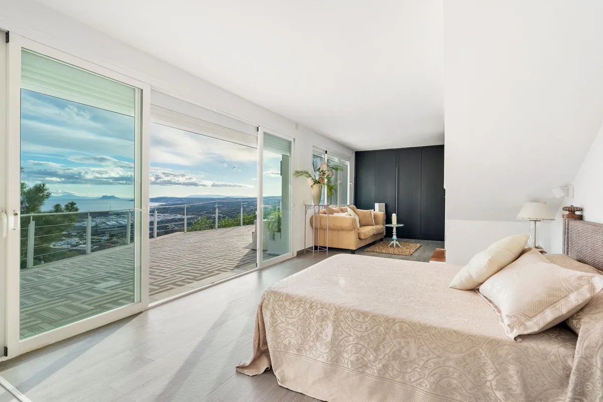 13a8f62b-ea7c-48e0-b372-09fb0d4e1bd4