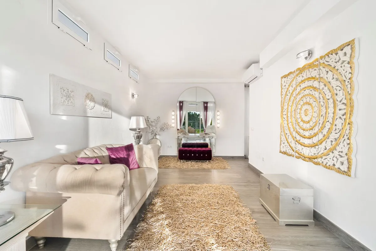 9395bd37-7eef-4d65-a1fe-cd7fa9e10301