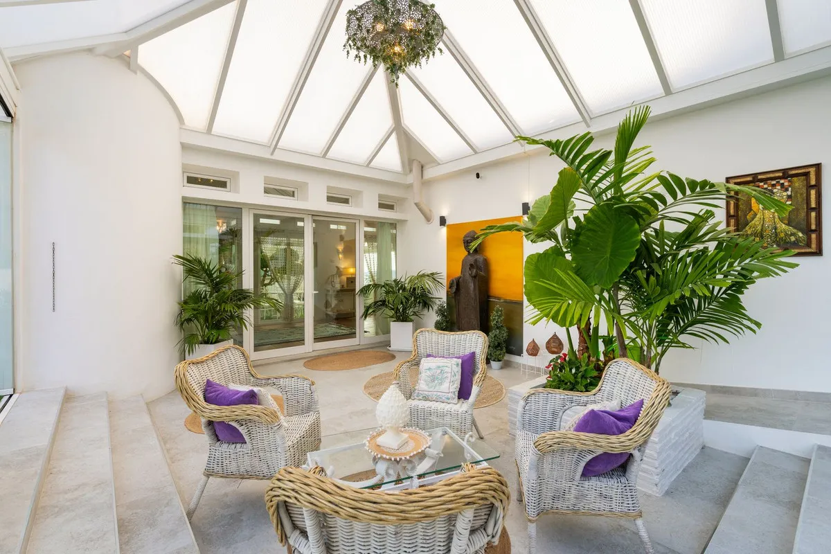 f55cf6a5-667e-4e10-b03e-0137003fa230