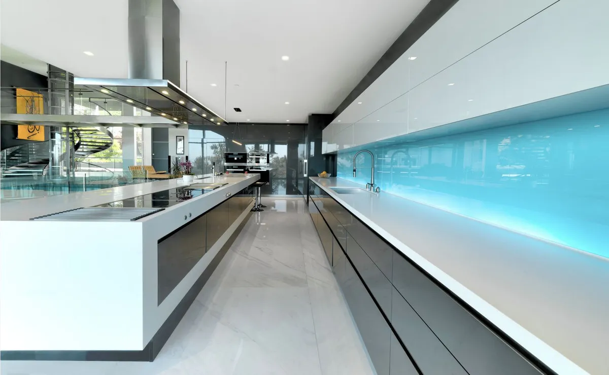 c5399aa8-a231-4fe8-8b74-e517a3b43906