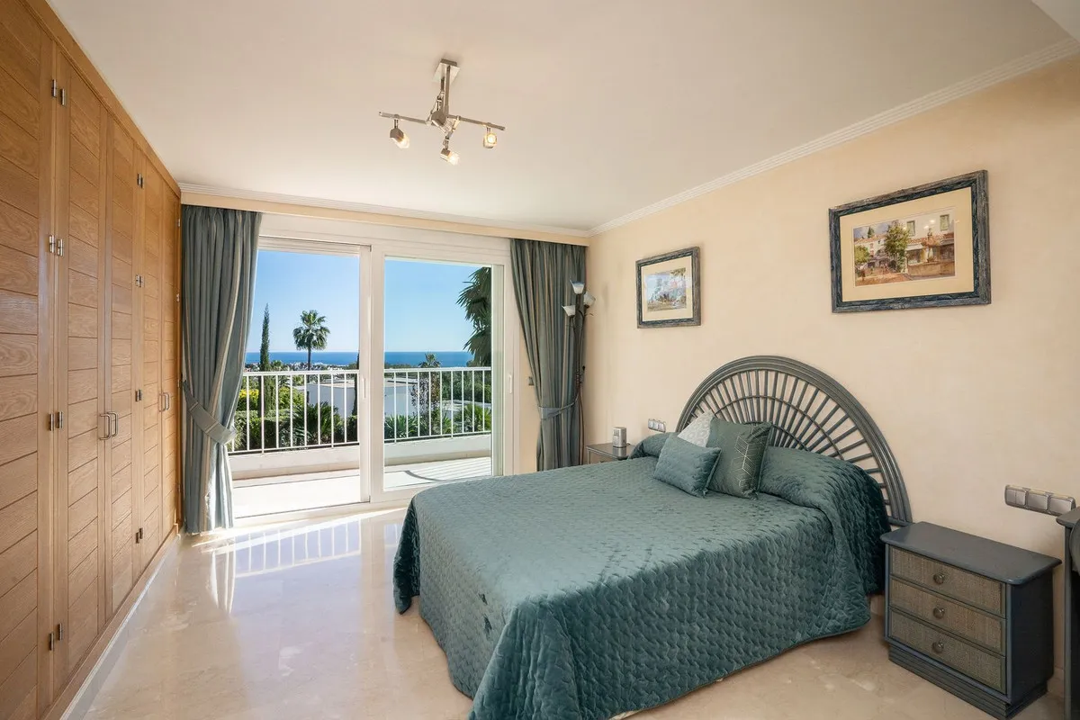 429bc8f0-ab3f-4ebd-9baa-13cc0c87b656