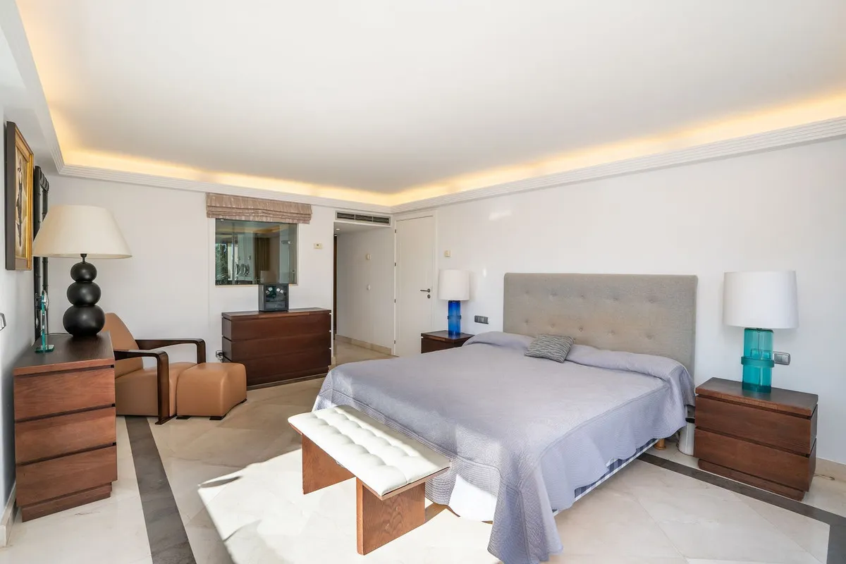 e75f1bb7-5f5c-4a32-bc9c-f1592c6ef642