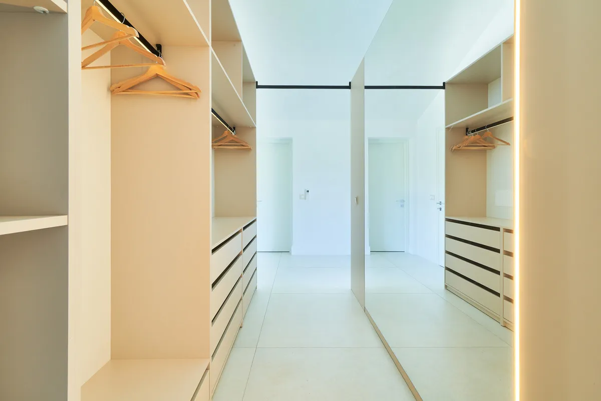 4a217322-1908-49e3-ac73-47c38a351f56