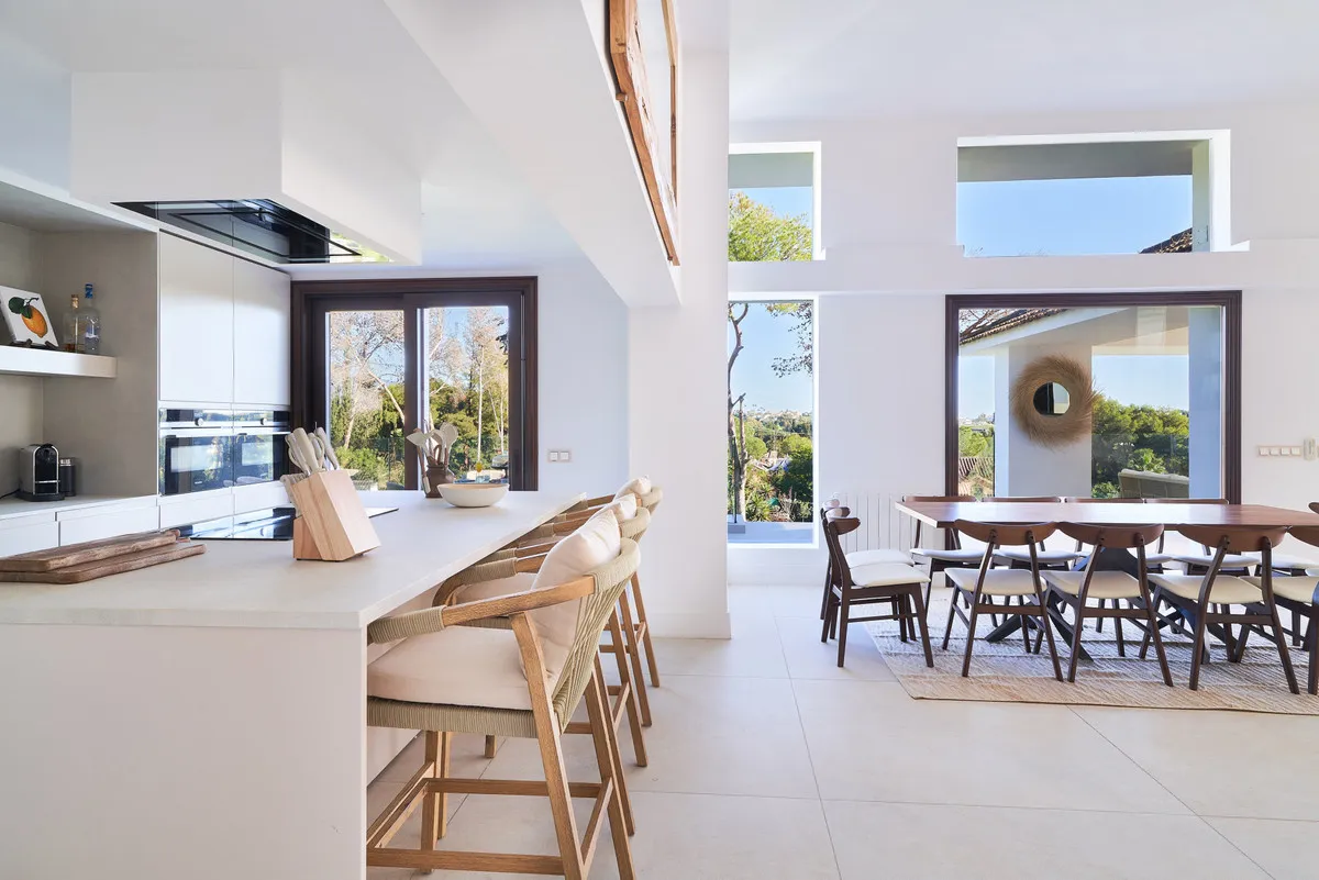 79c2d666-0d6b-4702-841f-d117ae472584