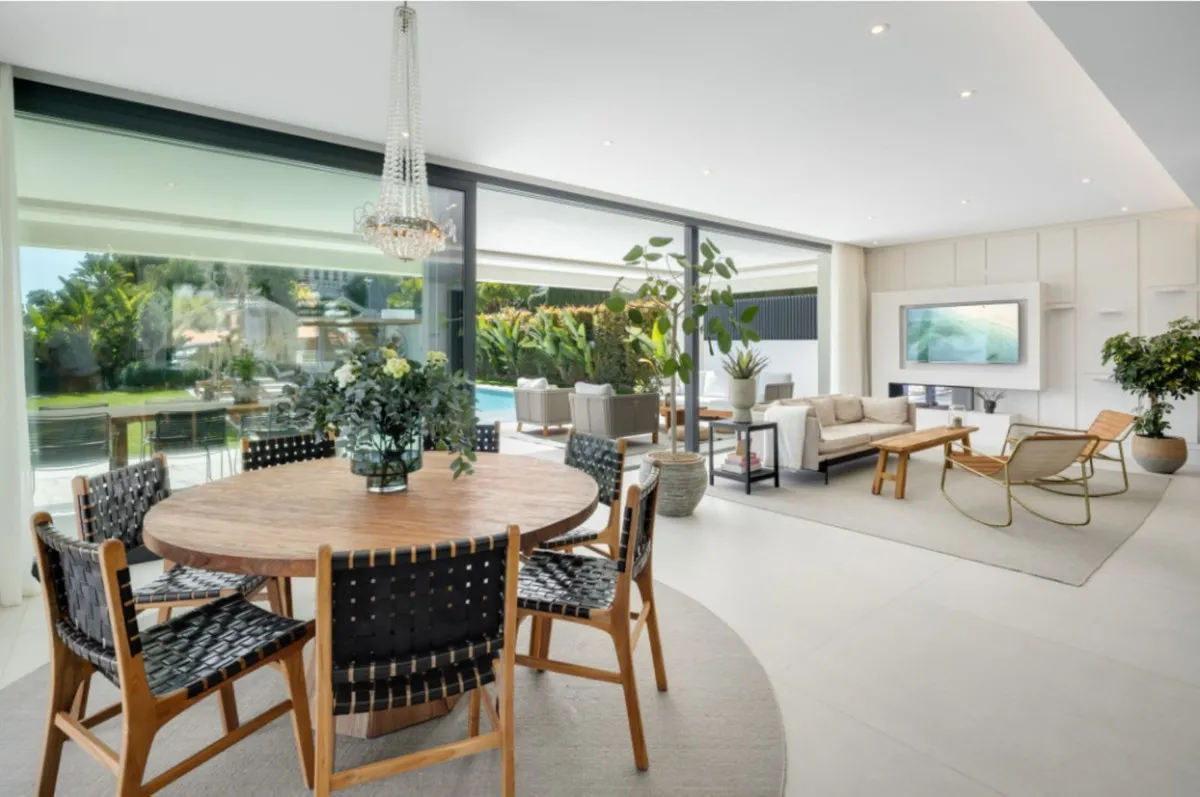 645ef52d-48ec-4bb0-9f13-8cb85e3d5397