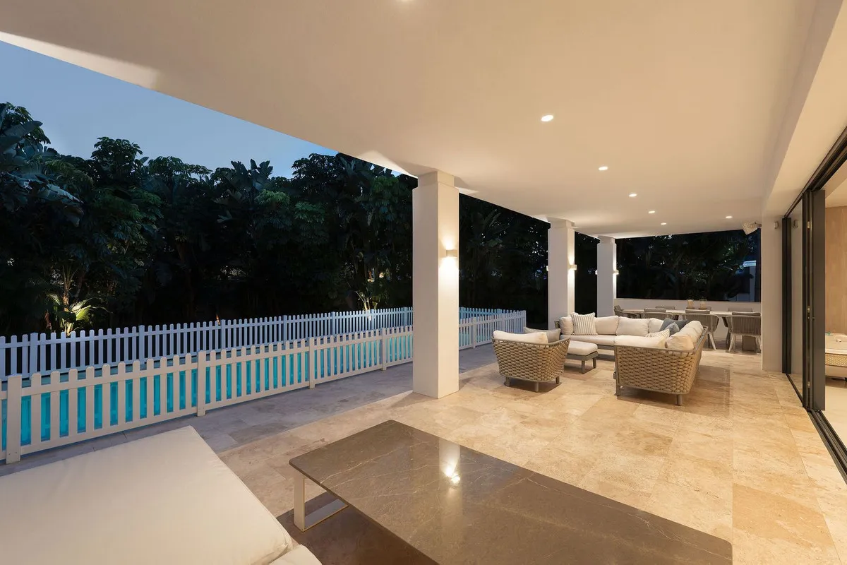 8d49a2f6-5cc6-4a75-ab13-a8a28800ea42