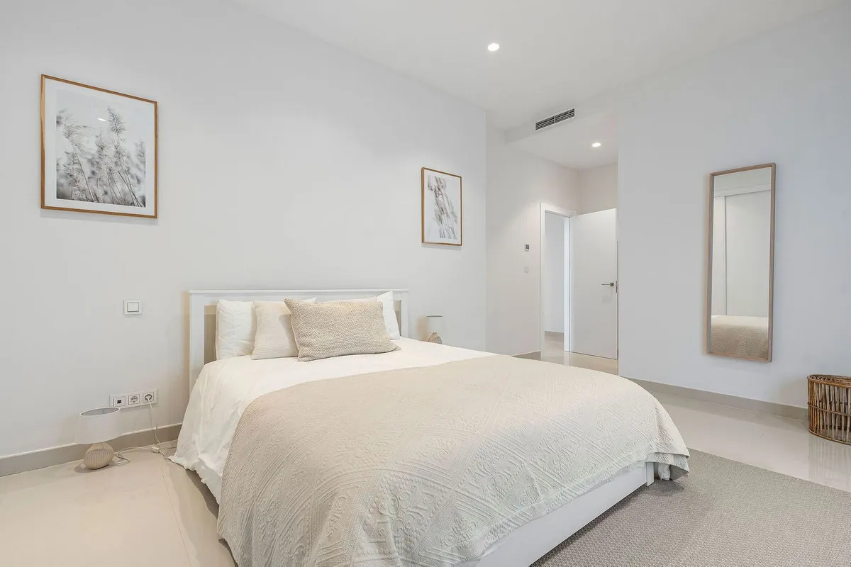 8f6ef77e-07f5-418d-a55a-ded17405dc18