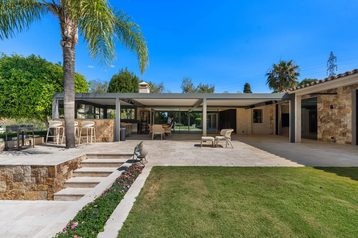 05b5e937-68b5-4929-8f88-7420854dbd91