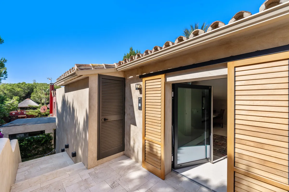 948a5419-042e-4ede-a7c2-955d8957164b