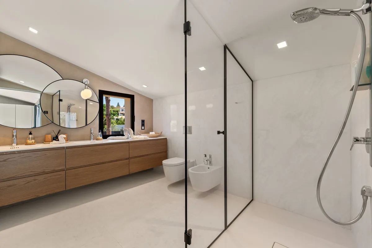 9f80ec27-792f-4f30-839d-7932d5cc0f5d