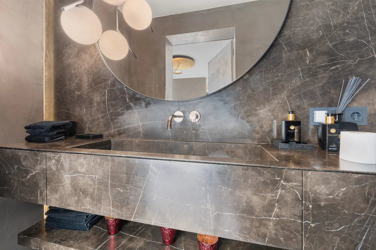 a8a3b41f-0dfa-4715-9aab-fbd2c3790c2c