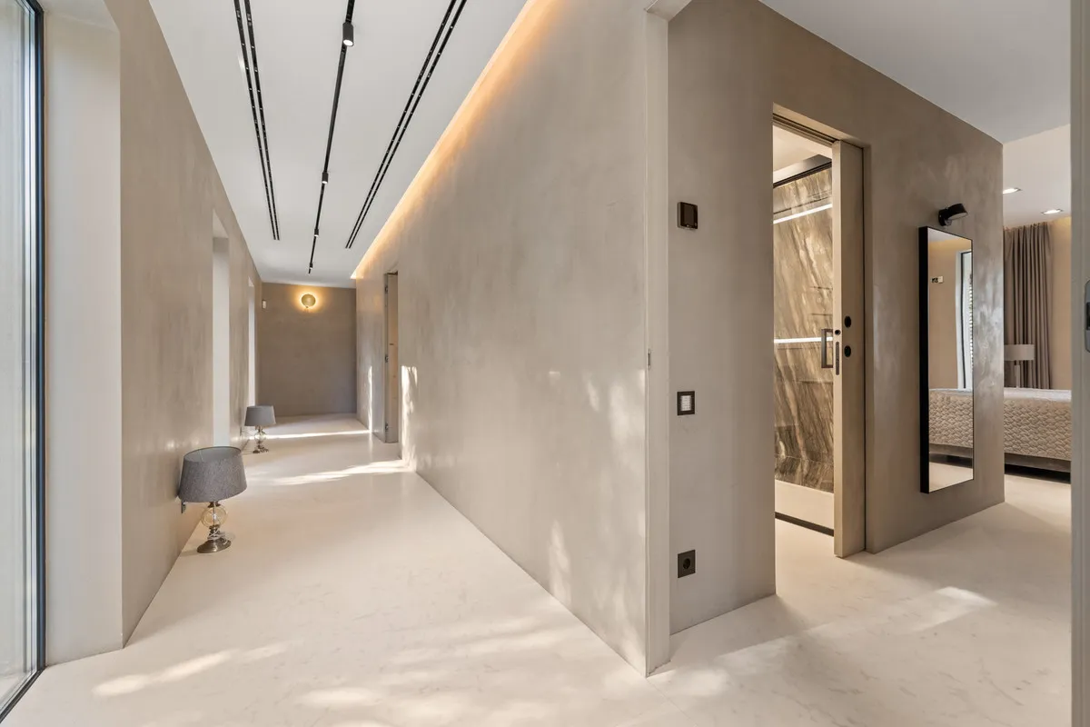 e92ccfdd-8144-4313-bf2e-9745f6c85683