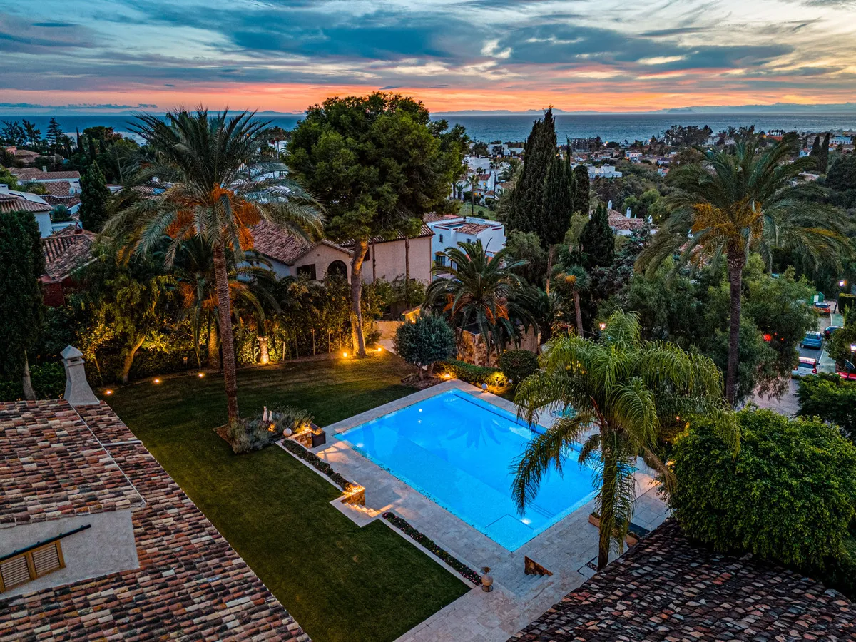 fee14ef7-c9d7-4107-9733-f3a9fda31b6d