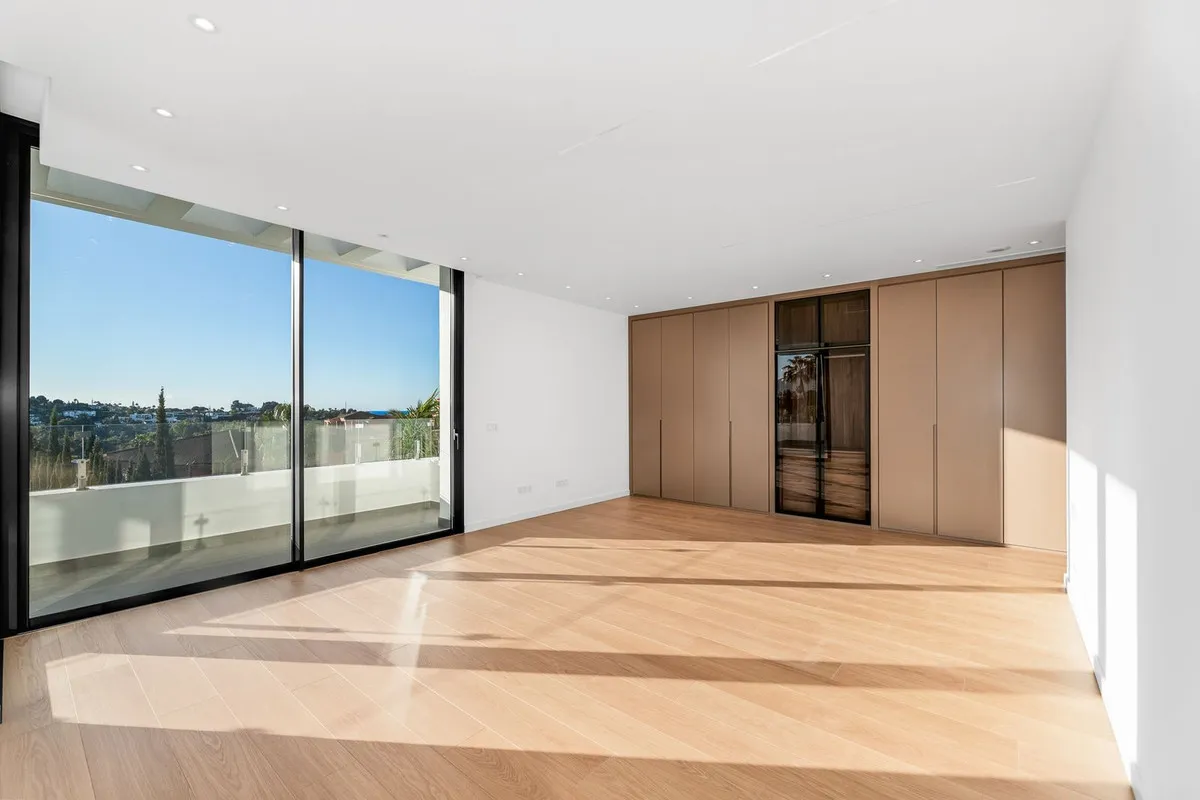 bfea3778-cdd6-4554-a3b5-6e9ce5e54e94