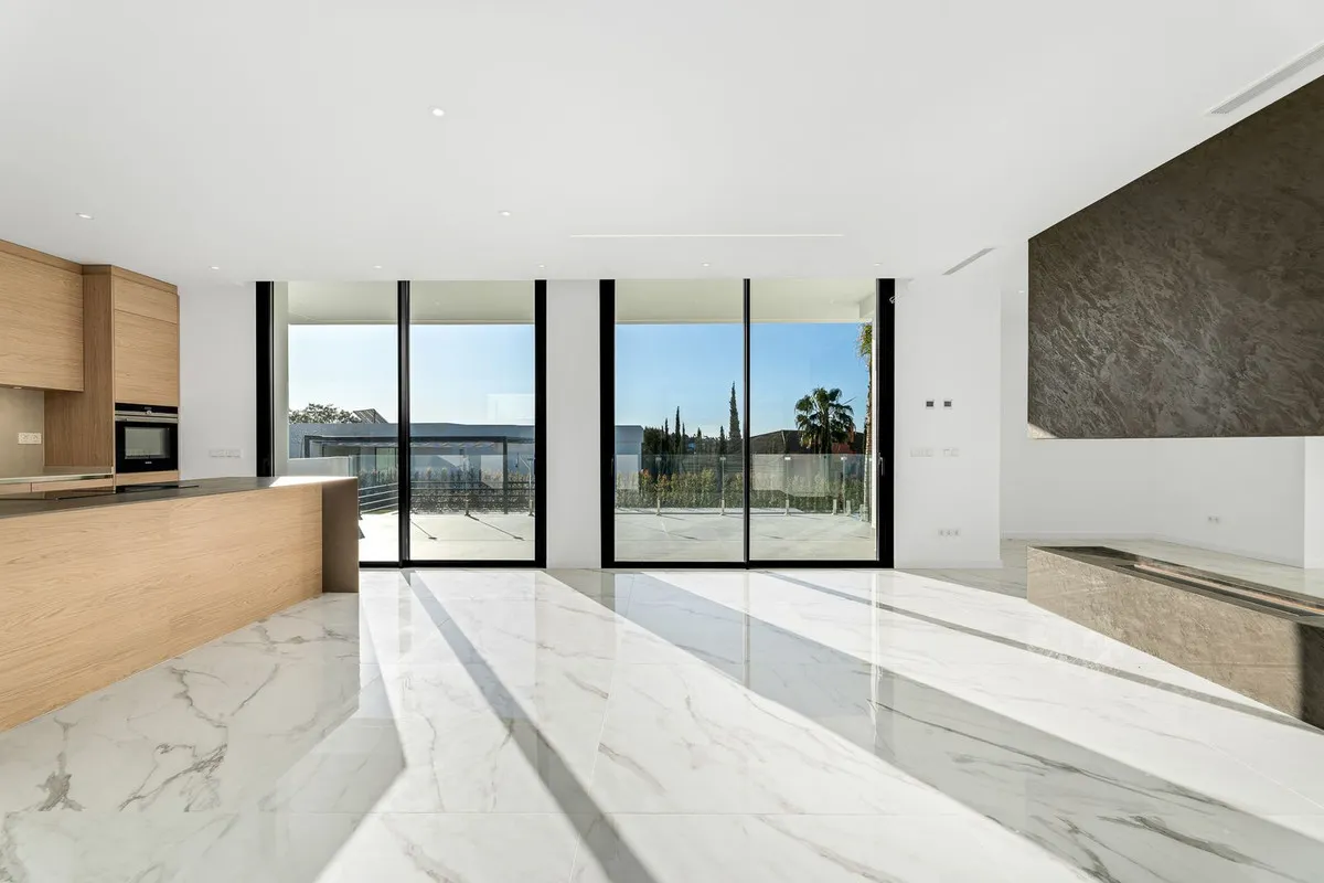 fe8c1e70-892a-4274-88ce-798223a0c8dc