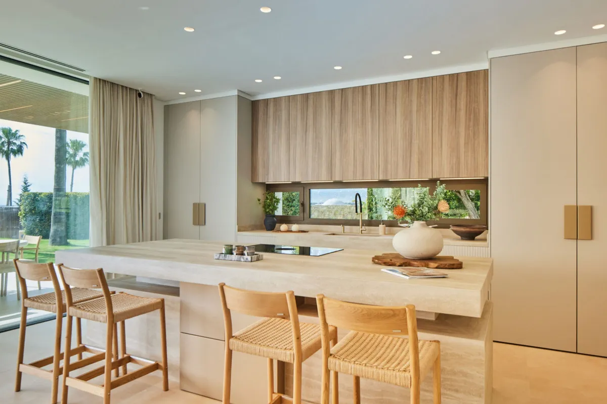 6010869b-5f0c-4a65-b338-5095e30b0182