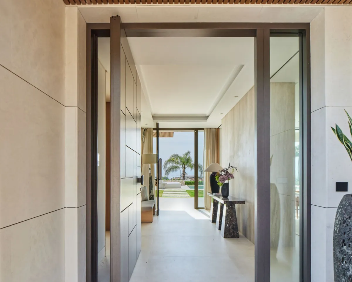 dd3c1154-8693-4c73-bb4d-608aff33e2ba