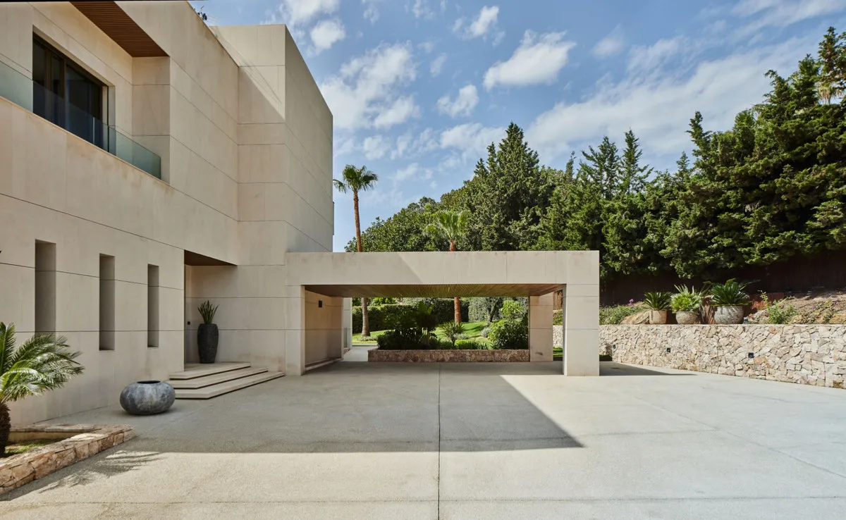 df48a106-faf8-40f2-b0bc-26c0398c865c