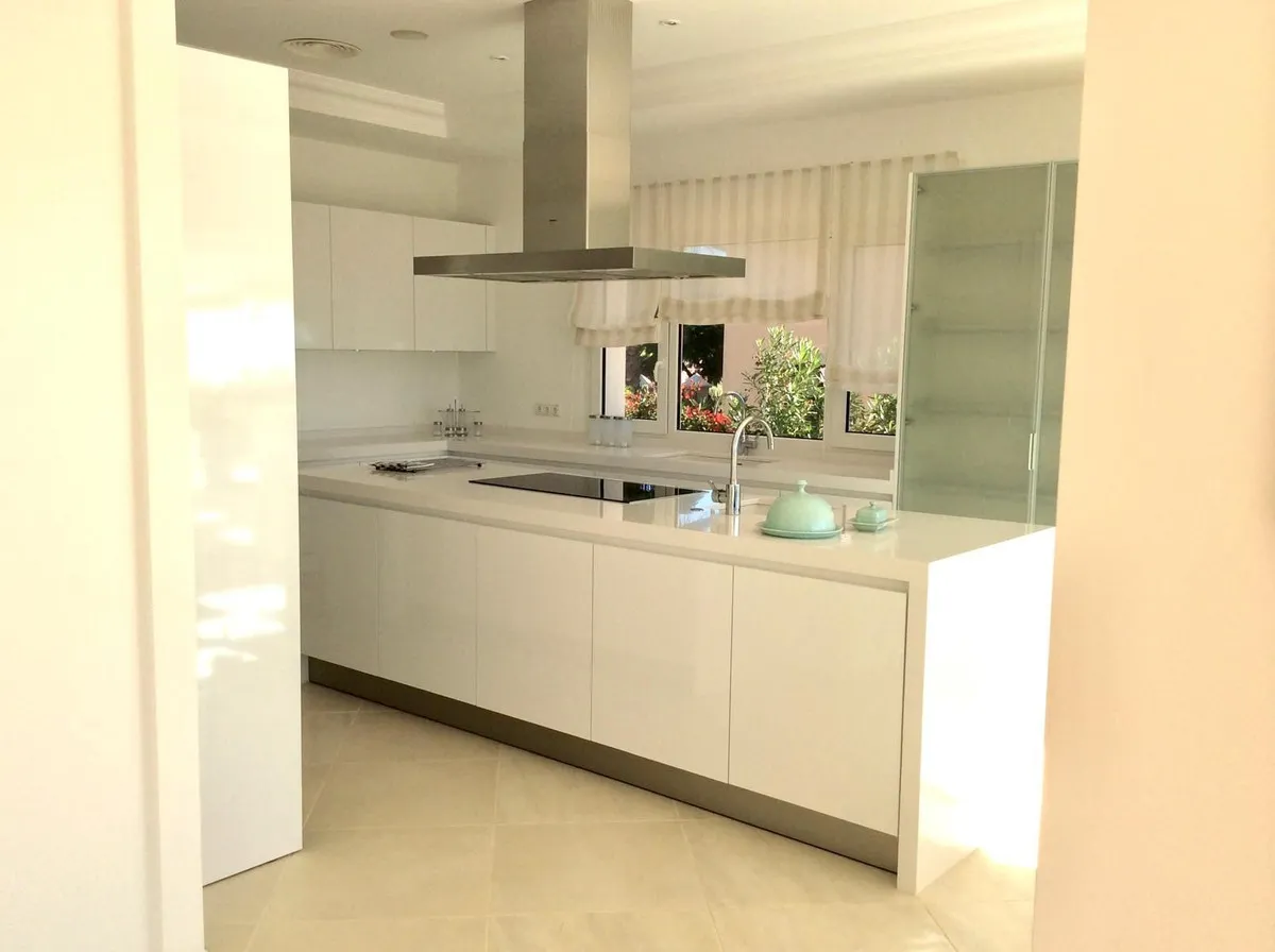 a4e67e38-a147-4867-91c0-be9d43e9e791