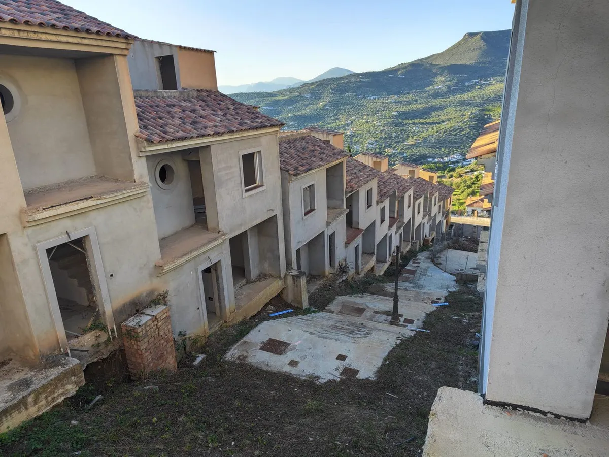 a16be38e-2a57-43c2-b115-f6bfb1319100