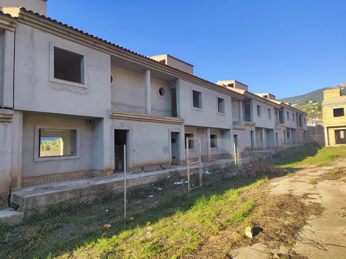 a4d7c384-74bd-4c38-ba2c-fccf1fe604b1