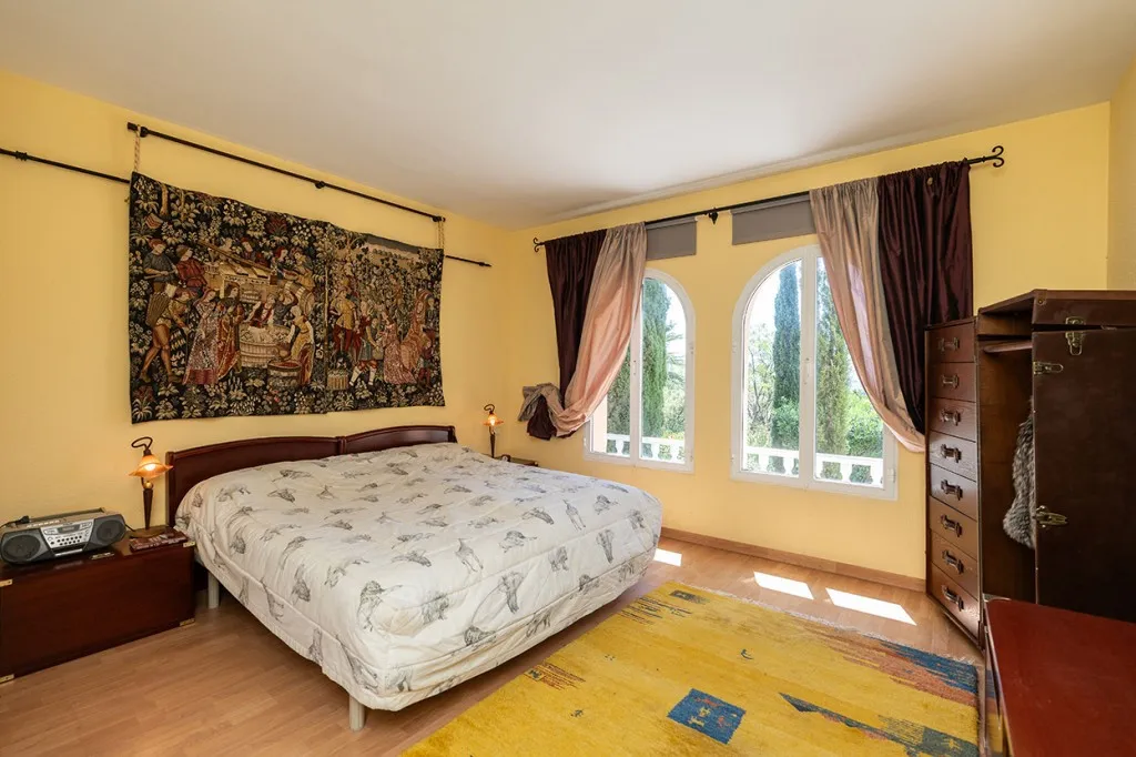 6f516bd4-2fc0-4725-aeab-a4a17de73a76