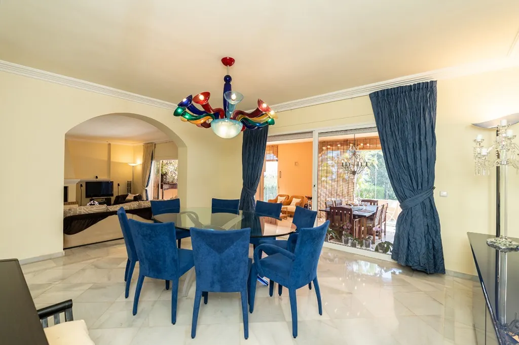 dce92035-ae3b-4d72-8d9e-170808dcb2a0