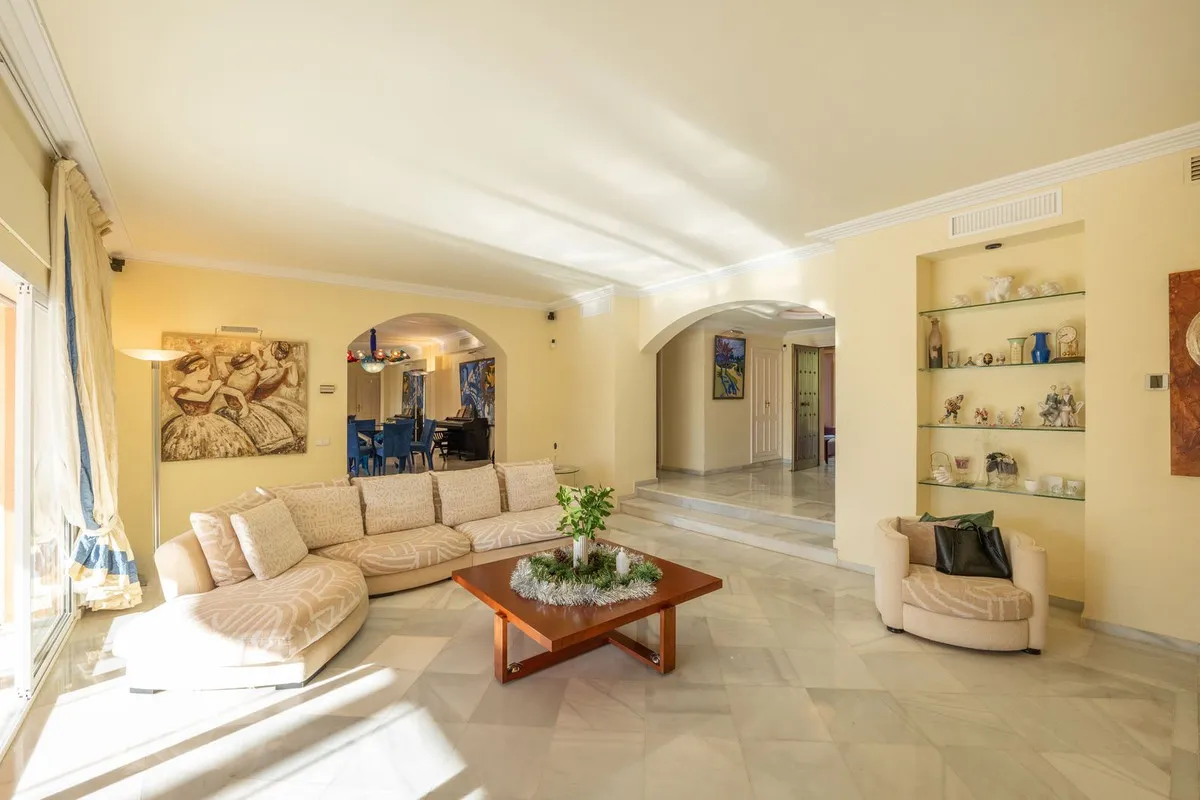 47ec69ef-56e2-40d0-942f-177ad091f3cb