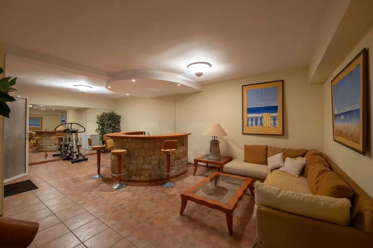 64d70128-8129-46d0-a4ea-757e01b444da