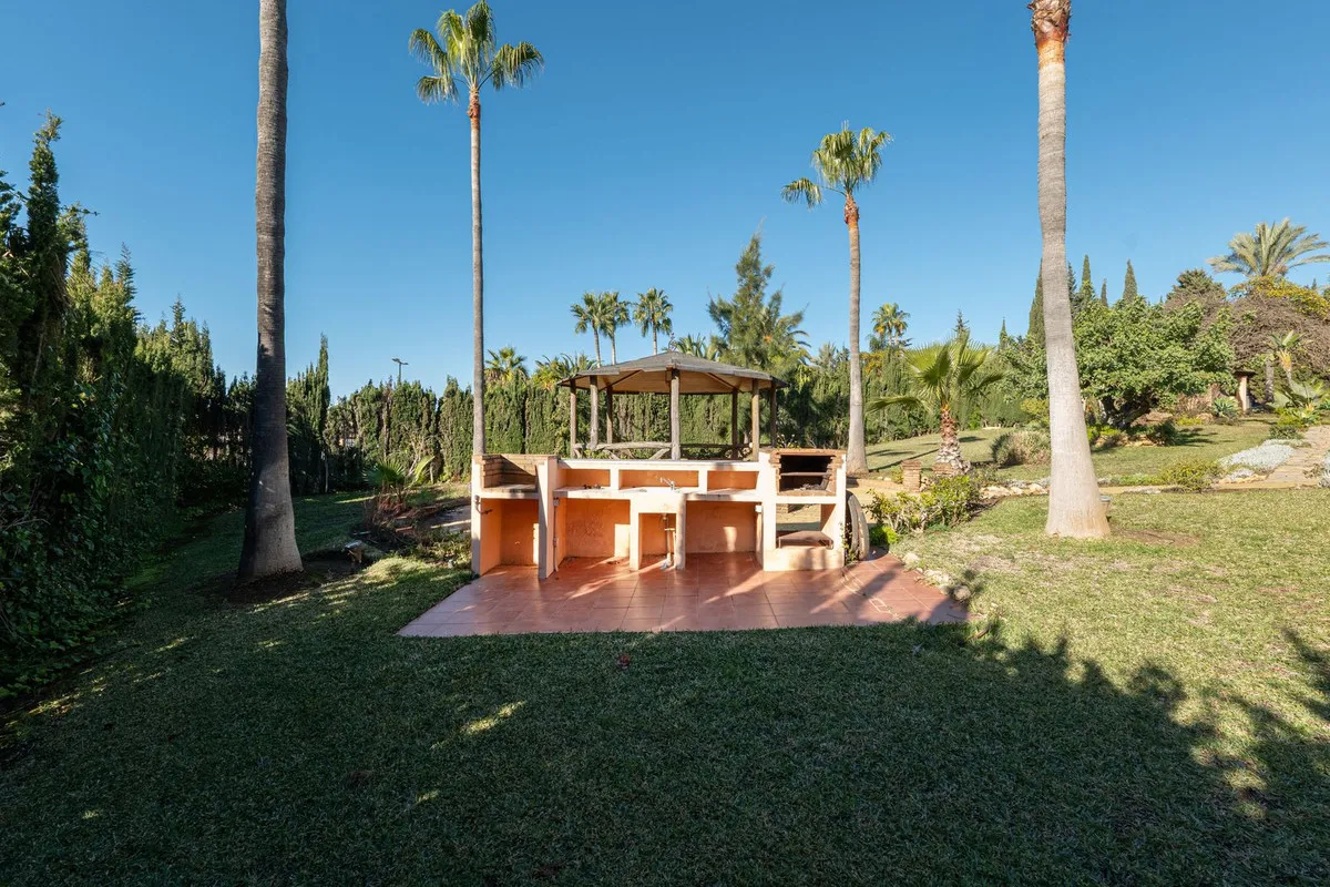 6dd406d5-a6a1-4150-b756-49f18d03d259