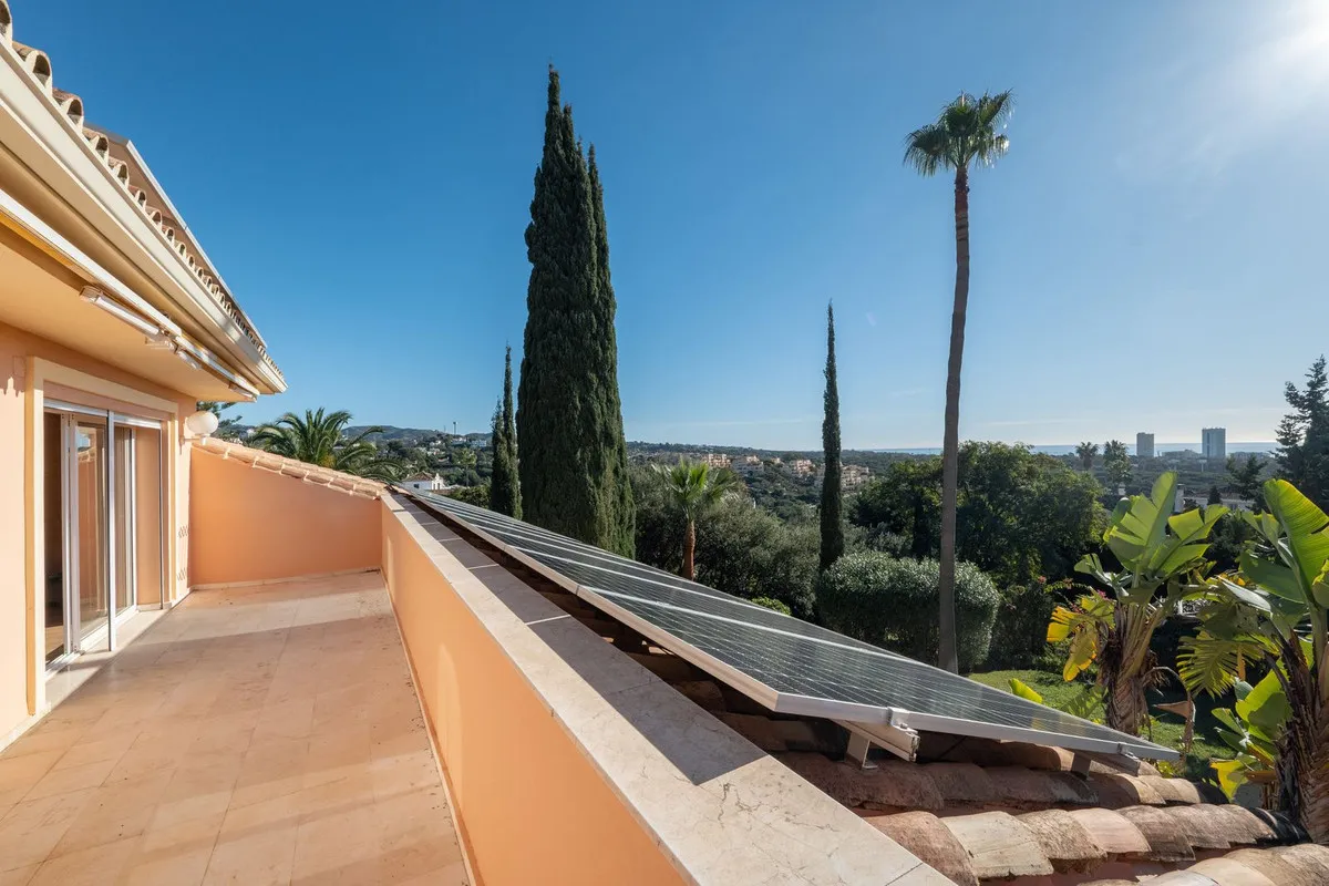 ad4ec193-dcda-43af-81a2-ac93f899c4a5