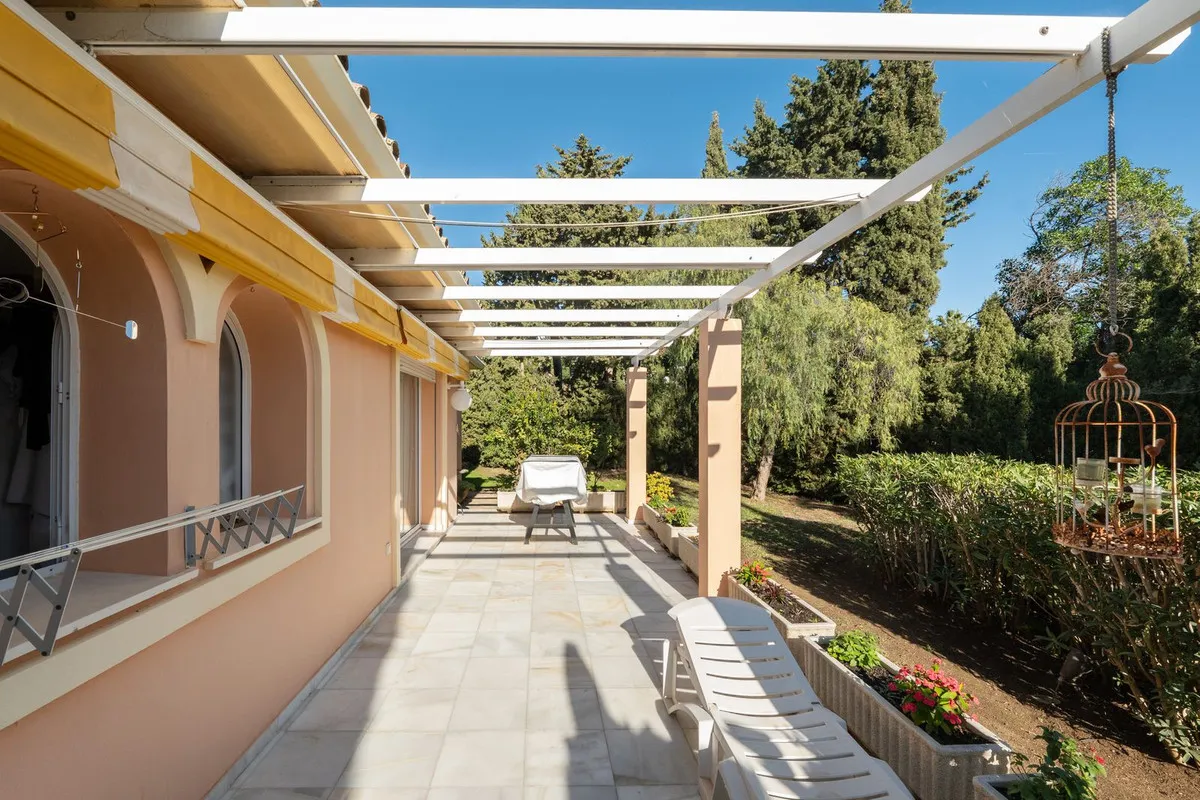 f73109c6-9e3e-4424-b5d2-46315ffd2b06