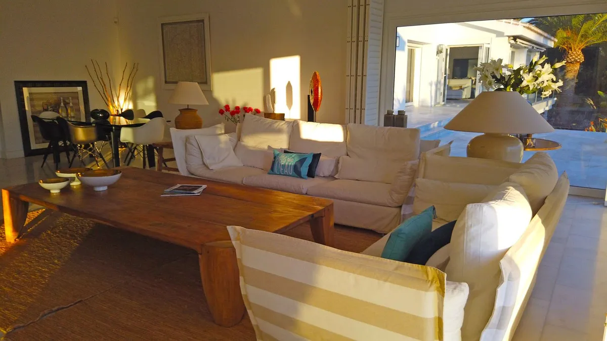 1c52e18c-3532-46c0-98c7-aef5b06b1e5f